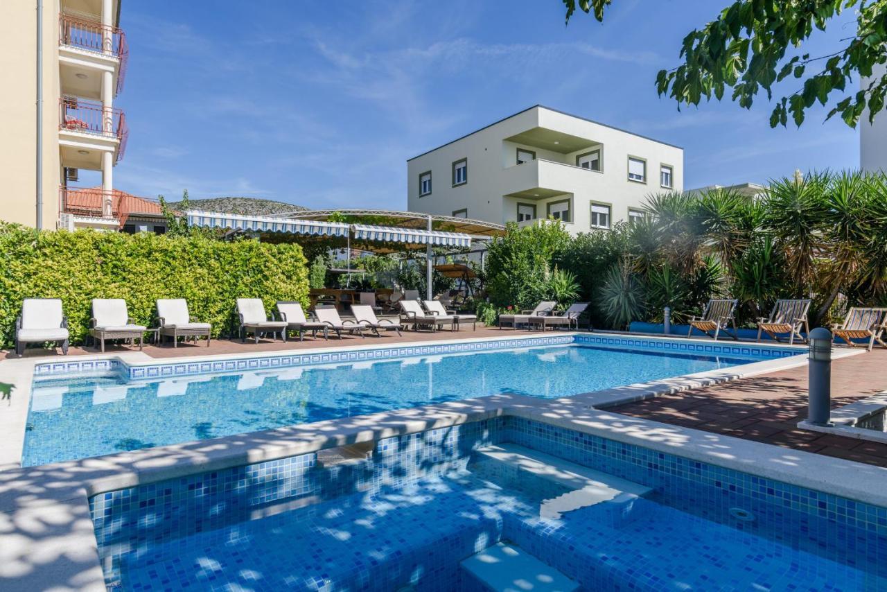 Apartment Mary Трогір Екстер'єр фото
