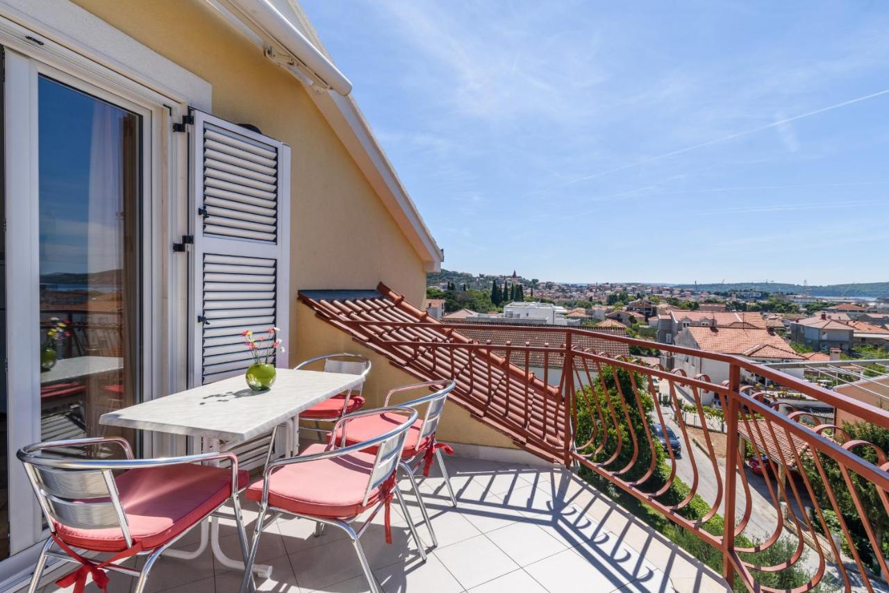 Apartment Mary Трогір Екстер'єр фото